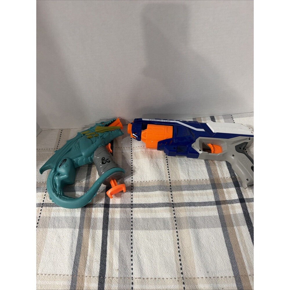 Lot of 2 Nerf Toy Hand Guns Working